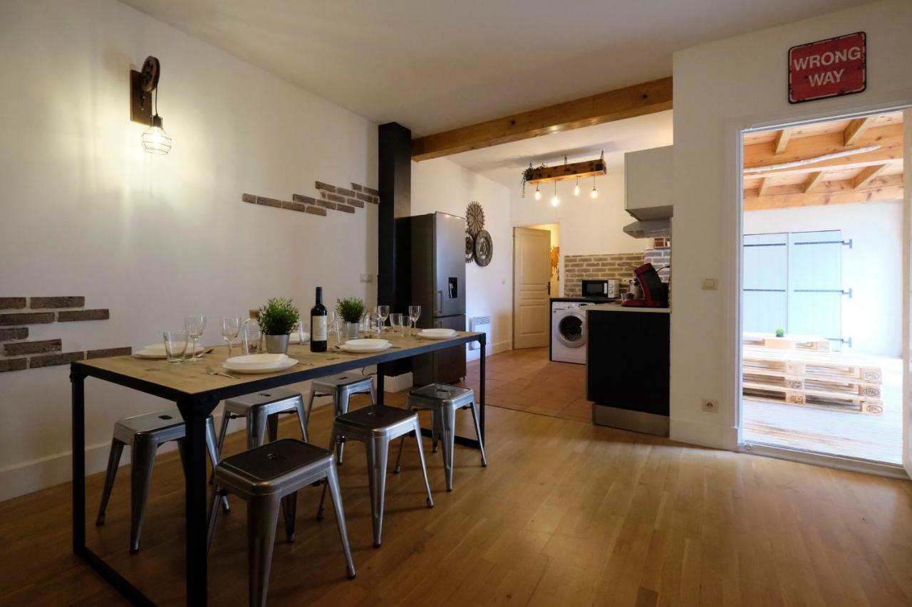 Melina - Appartement Dans Les Remparts De La Bastide Avec Parking Et Terrasse Каркассонн Екстер'єр фото