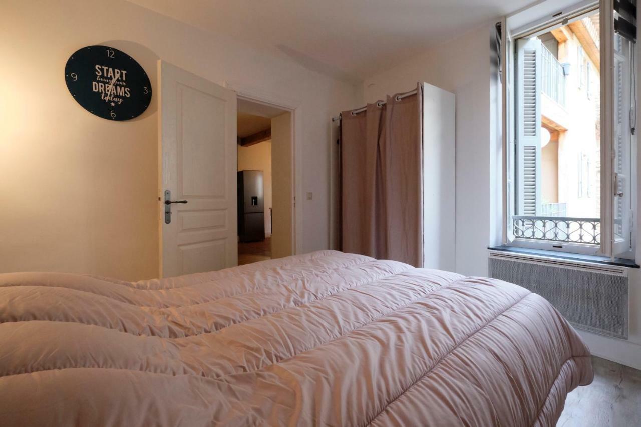 Melina - Appartement Dans Les Remparts De La Bastide Avec Parking Et Terrasse Каркассонн Екстер'єр фото