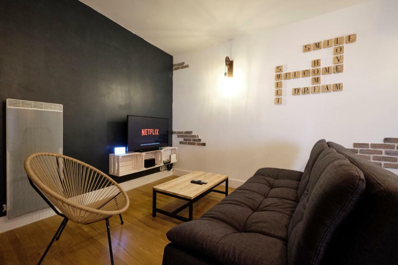 Melina - Appartement Dans Les Remparts De La Bastide Avec Parking Et Terrasse Каркассонн Екстер'єр фото